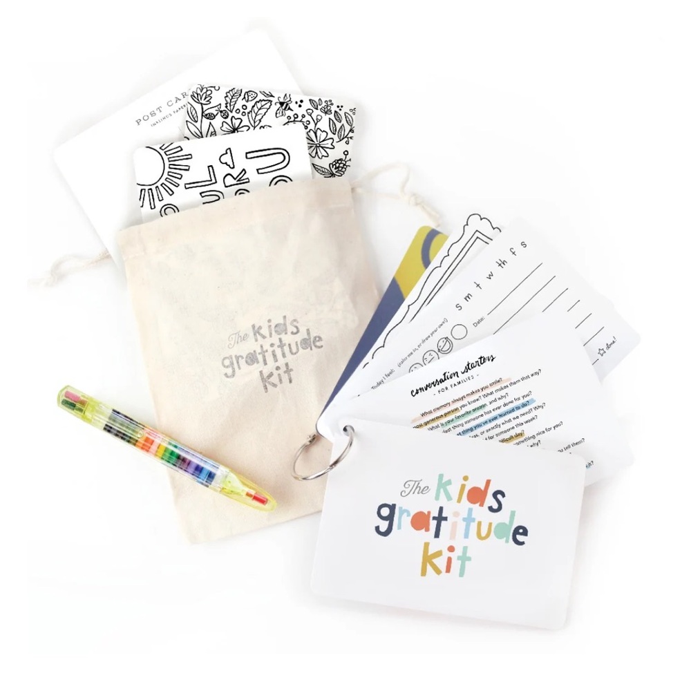 NWT Kids Gratitude journal kit with changeable crayon pen